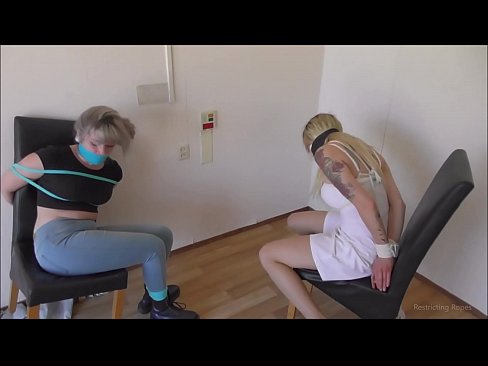 ❤️ Fíkill / bundin og kæfð / stúlka í neyð Klám á is.virtsextor.ru ❌❤